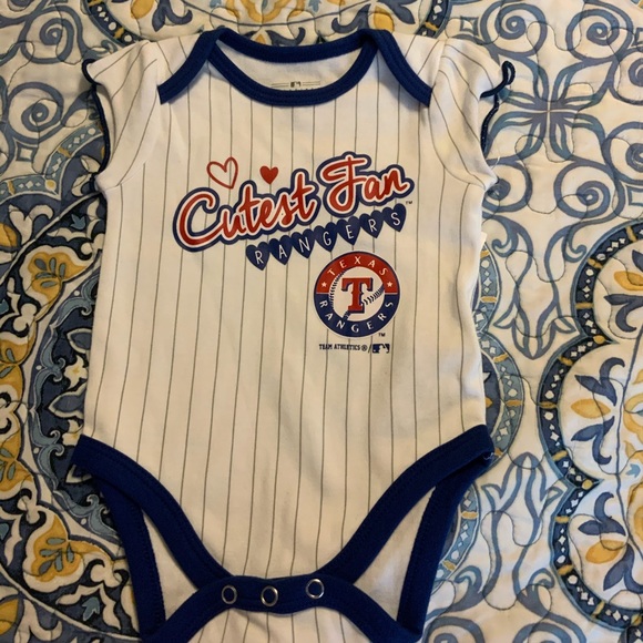 Texas Rangers Infant Bodysuit Sz 0/3 Months - Picture 1 of 3